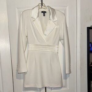 Aqua XS Elegant White Blazer Tuxedo Dress